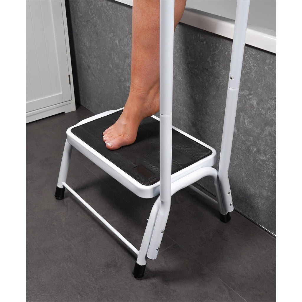 Aidapt Step Stool Platform Support with Soft Grip Handrail and Anti Slip Surface and Rubber Feet Aid - New
