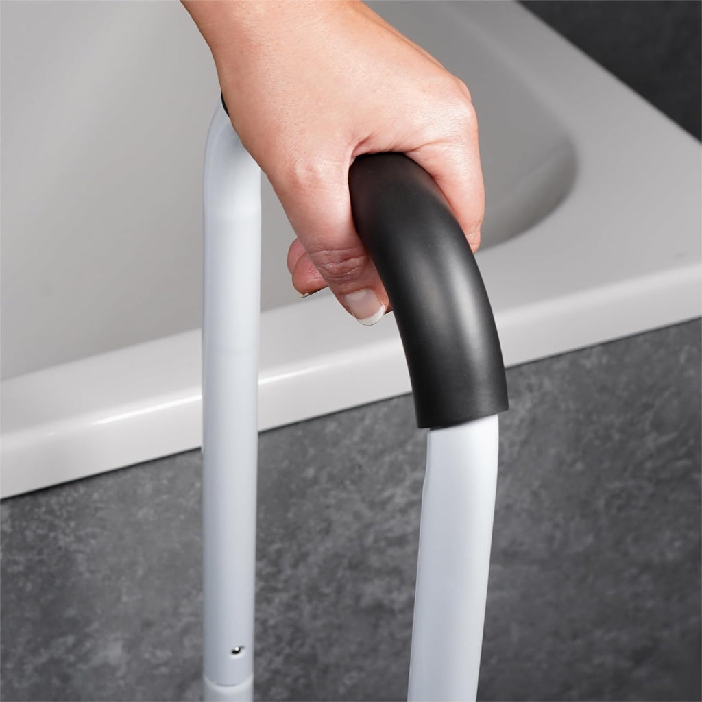 Aidapt Step Stool Platform Support with Soft Grip Handrail and Anti Slip Surface and Rubber Feet Aid - New
