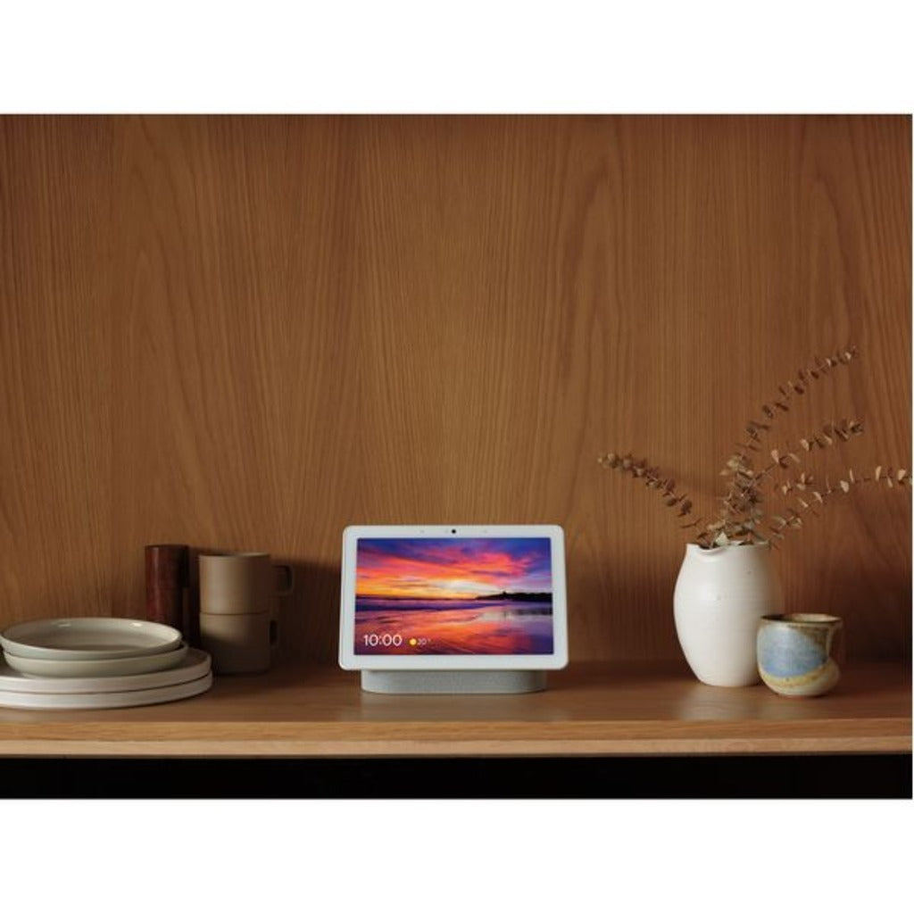 Google Nest Hub Max Smart Display - Google Assistant - Chalk - Home Control Speaker - Like New