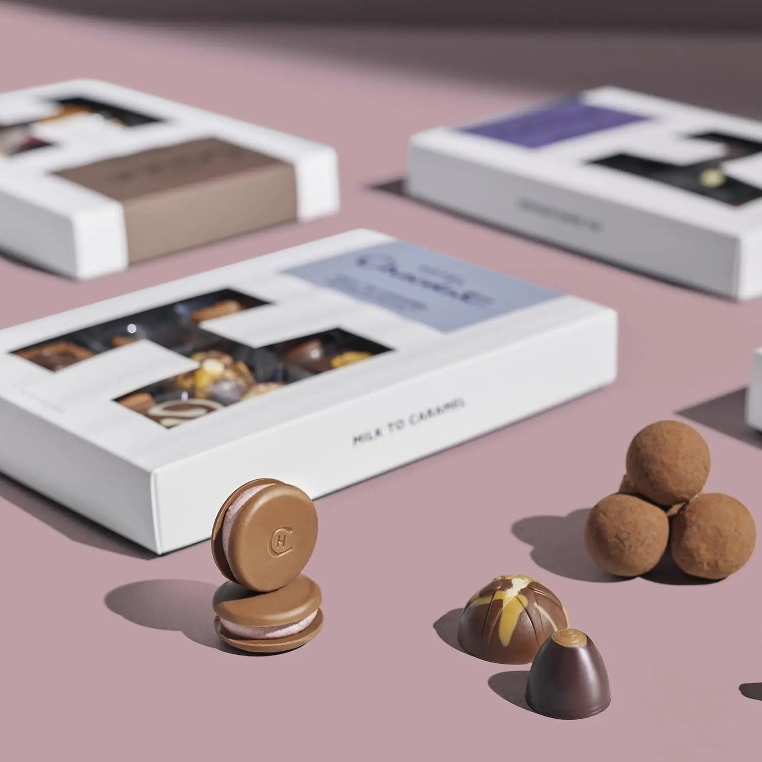 Hotel Chocolat Everything H-box 14 Milk White And Dark Chocolates 185g 11/25