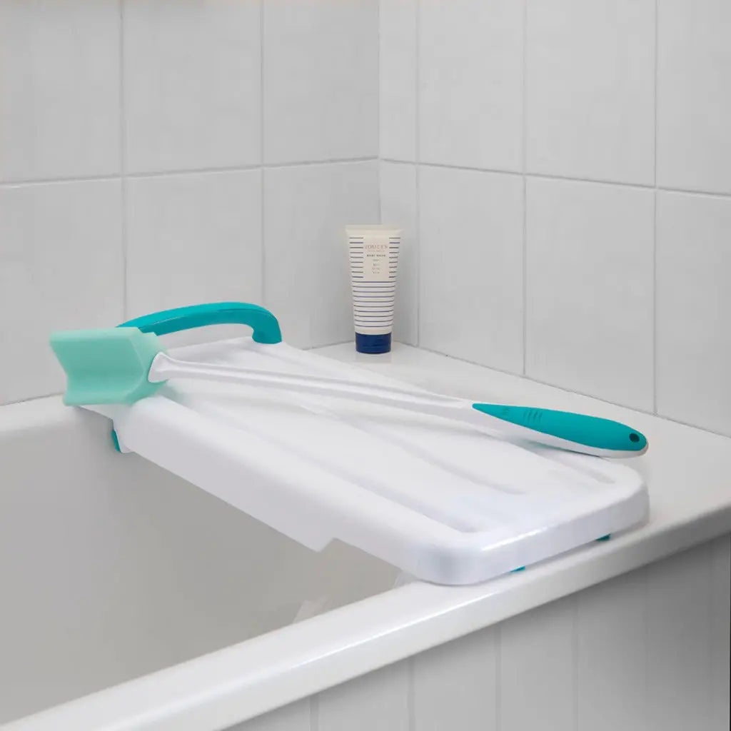 Helping Hand Kingfisher White Plastic Bath Board with Handle. Bath Board for Elderly and Disabled Users. Adjustable to Fit 16"-24" Width Baths. 200kg / 31 Stone Weight Limit - Good The Helping Hand Company