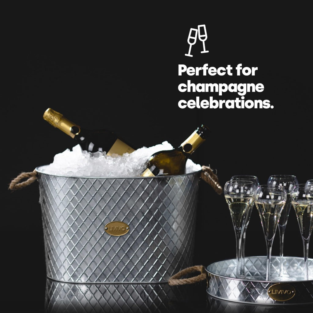 LIVIVO Galvanised Steel 24L Ice Cool Bucket Pail - Diamond Embossed, Rope Handles for Drinks, Beer, Wine, Champagne - Very Good