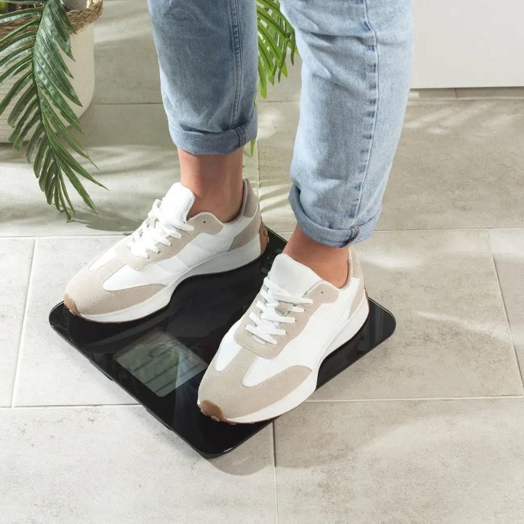 Salter 9049 BK3R Max Digital Bathroom Scale - Weighing Scales For Body Weight, Supersize LCD Display, 250kg / 39st 6 lb, Includes Carpet Feet & Battery, Step On Instant Weight Readings, Compact Design - Very Good Salter