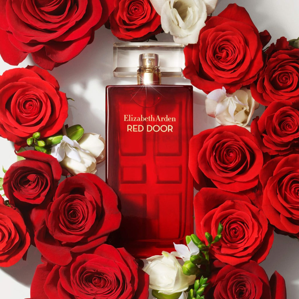Elizabeth Arden Red Door Eau de Toilette Spray, 30ml, floral woody perfume, luxury fragrance for women - Damaged Box