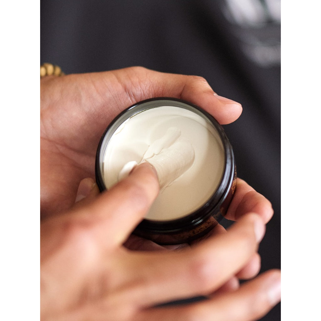 American Crew Matte Clay Hair Paste 85g Medium Hold Low Shine Mens Texturising Styling Wax for Control and Definition