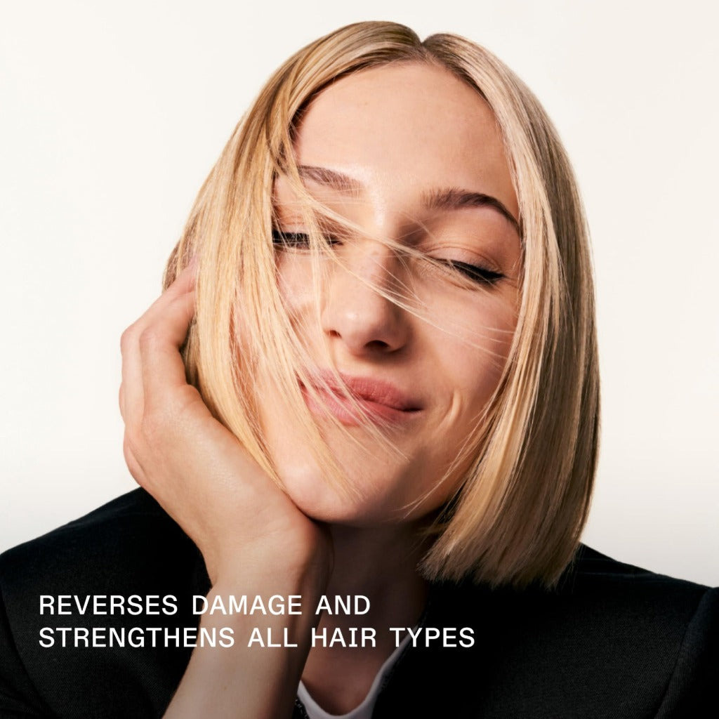 Olaplex N^0.3 Bond Building Hair Perfector: Concentrated Pre-Shampoo Treatment | Repairs Damage & Strengthens Hair | Rebuilds 3 Hair Bonds | For Coily, Curly, Straight, and Wavy, 100 mL / 3.3 Fl. Oz.