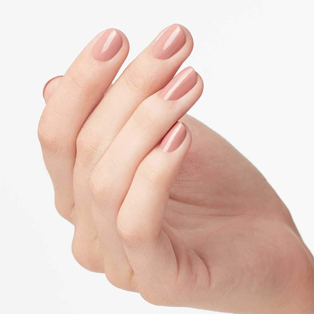OPI Classic Nail Polish, Long-Lasting Luxury Nail Varnish for Manicure and Pedicure, Original High-Performance Nude Nail Polish, Dulce de Leche 15ml - Damaged Box