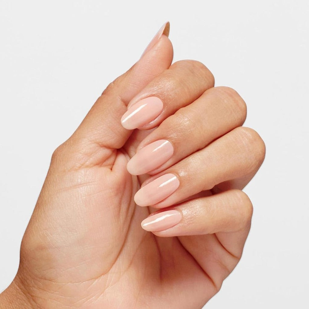OPI Nail Lacquer - Bubble BathTM - Chip Resistant & Long-Lasting Pink Nail Polish with OPI Pro-Wide Brush (15ml) - Very Good