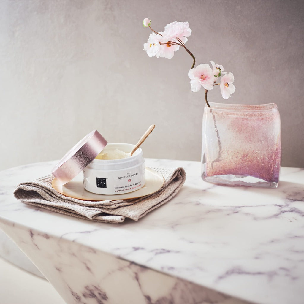 Rituals Sakura Renewing Body Scrub - Very Good
