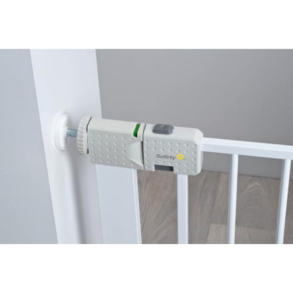 Safety 1st Secure Tech Simply Close Metal Gate White Pressure Fit Child Safety Barrier for Stairs and Doorways Fits 73cm to 80cm - Like New
