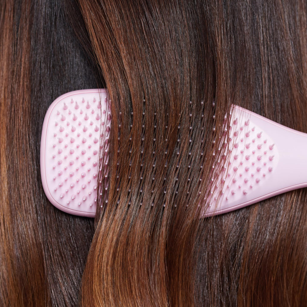 Tangle Teezer Ultimate Detangler Hairbrush - For Wet & Dry Hair - Detangling Brush for All Hair Types - Two-Tiered Teeth Reduce Breakage & Eliminate Knots - Millennial Pink - Damaged Box