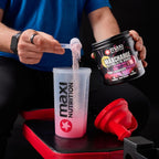 MaxiNutrition Max Charge Pre-Workout Powder, Pink Lemonade, 300g - Sugar-Free Vitamin Boost for Energy & Performance - BBE 08/2026