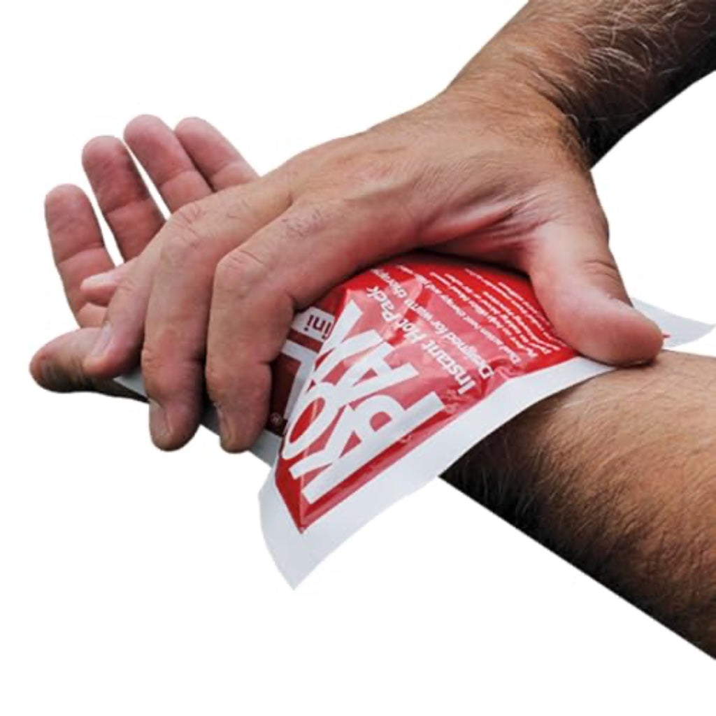 Koolpak Instant Hot Pack Mini 15 x 15cm Pack of 60 Disposable Heat Pads for Pain Relief First Aid Injury Treatment and Muscle Soothing - Damaged Box