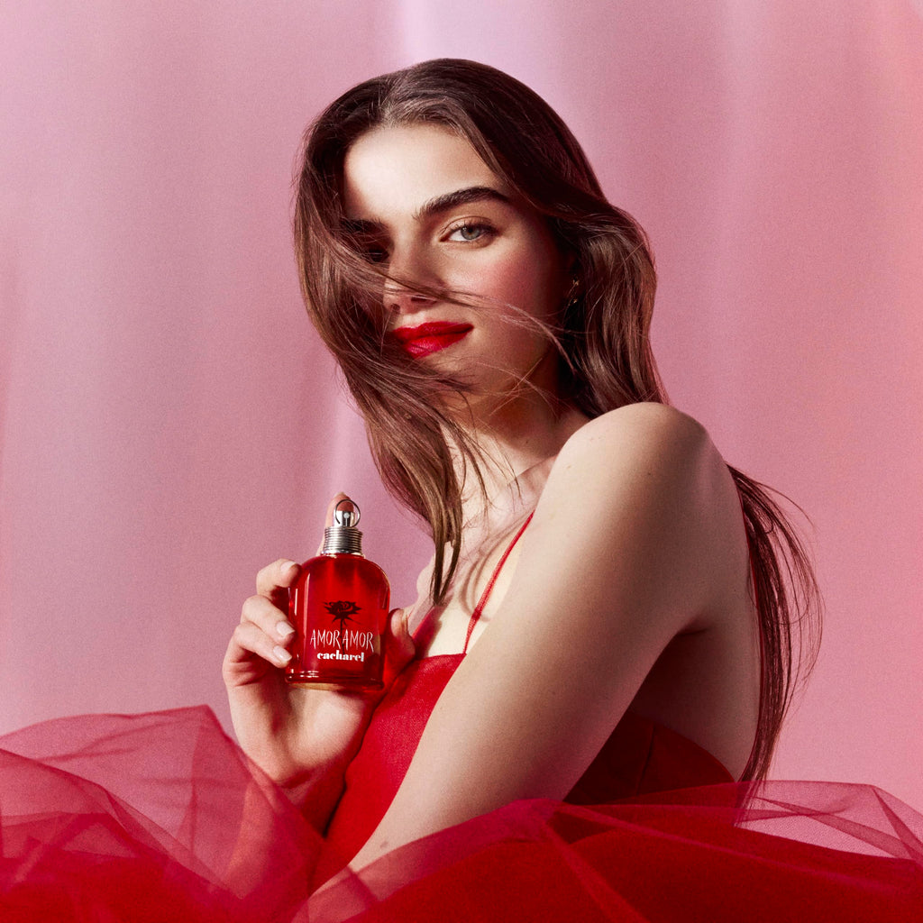 Cacharel Amor Amor Eau de Toilette for Women 100ml Spray Fruity Floral Fragrance with Vanilla and Rose Notes