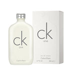 CALVIN KLEIN CK One - Unisex Eau de Toilette for All - Citrus & Aromatic Fragrance with Notes of Green Tea, Nutmeg and Musk - Medium Longevity - 200ml