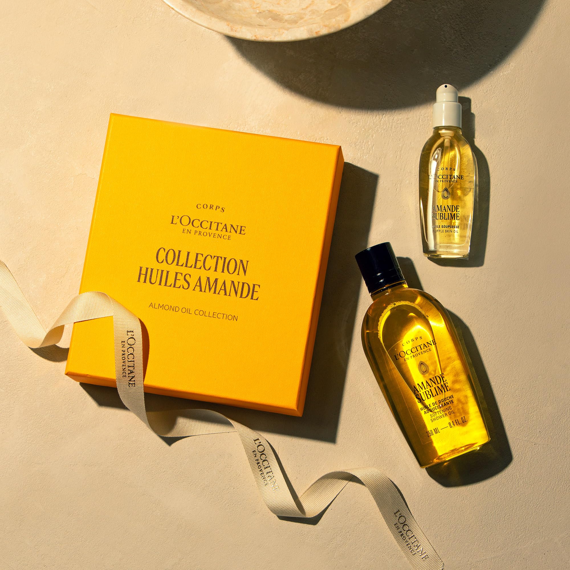 L'OCCITANE - Almond (Amande Sublime) Collection Giftset - Nourishing and soothing - Made in France - Damaged Box