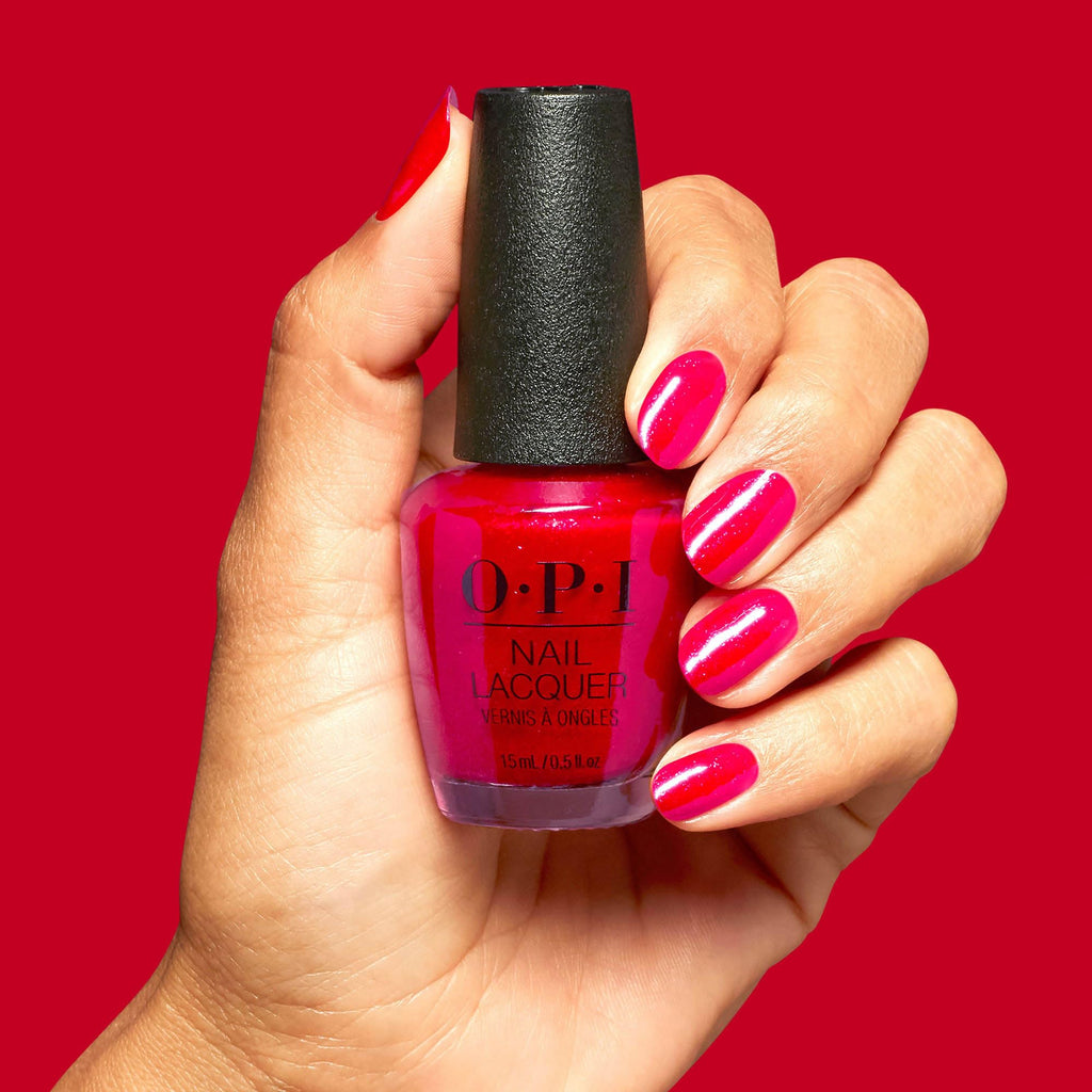 OPI The New OPIcons Nail Lacquer Collection - Long-Lasting, Quick Dry Luxury Varnish for Manicure & Pedicure - 2 Piece Duo Set - OPI'm a Bubble Bunny & Big Apple Energy (2x15ml)