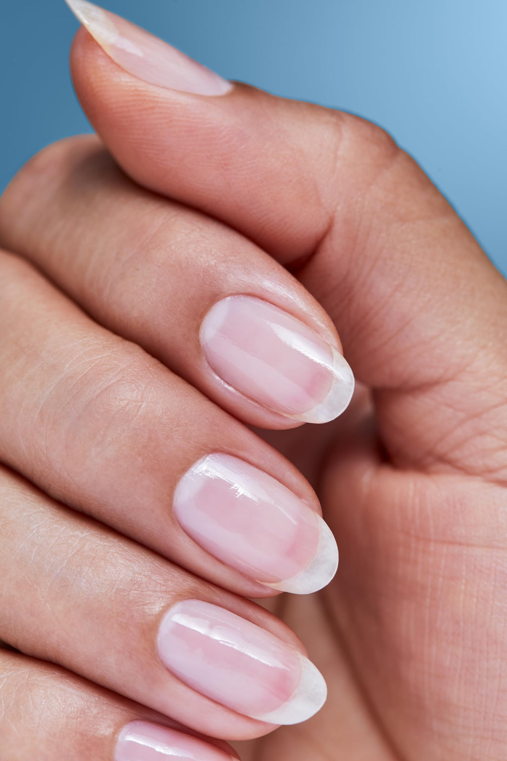 OPI Start to Finish 3-in-1 Nail Treatment - Base Coat, Top Coat & Strengthener with Vitamins A & E, Vegan 15ml