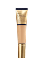 Est'ee Lauder Futurist Hydra Rescue Moisturising Foundation SPF 45 for a 12-Hour Glow, 35ml