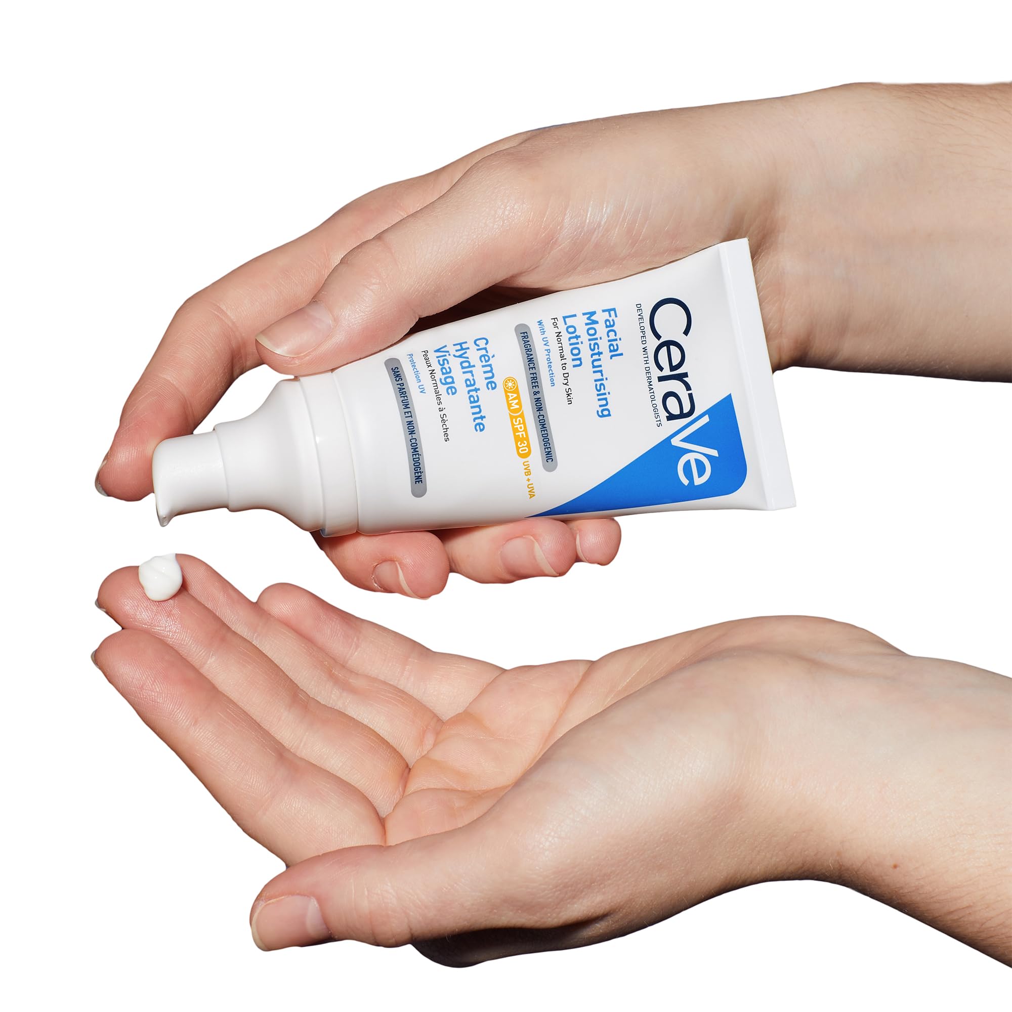 CeraVe AM Facial Moisturising Lotion SPF30 With 3 Essential Ceramides and Hyaluronic Acid, Broad Spectrum UVA/UVB Protection for Normal to Dry Skin, 52ml - Damaged Box