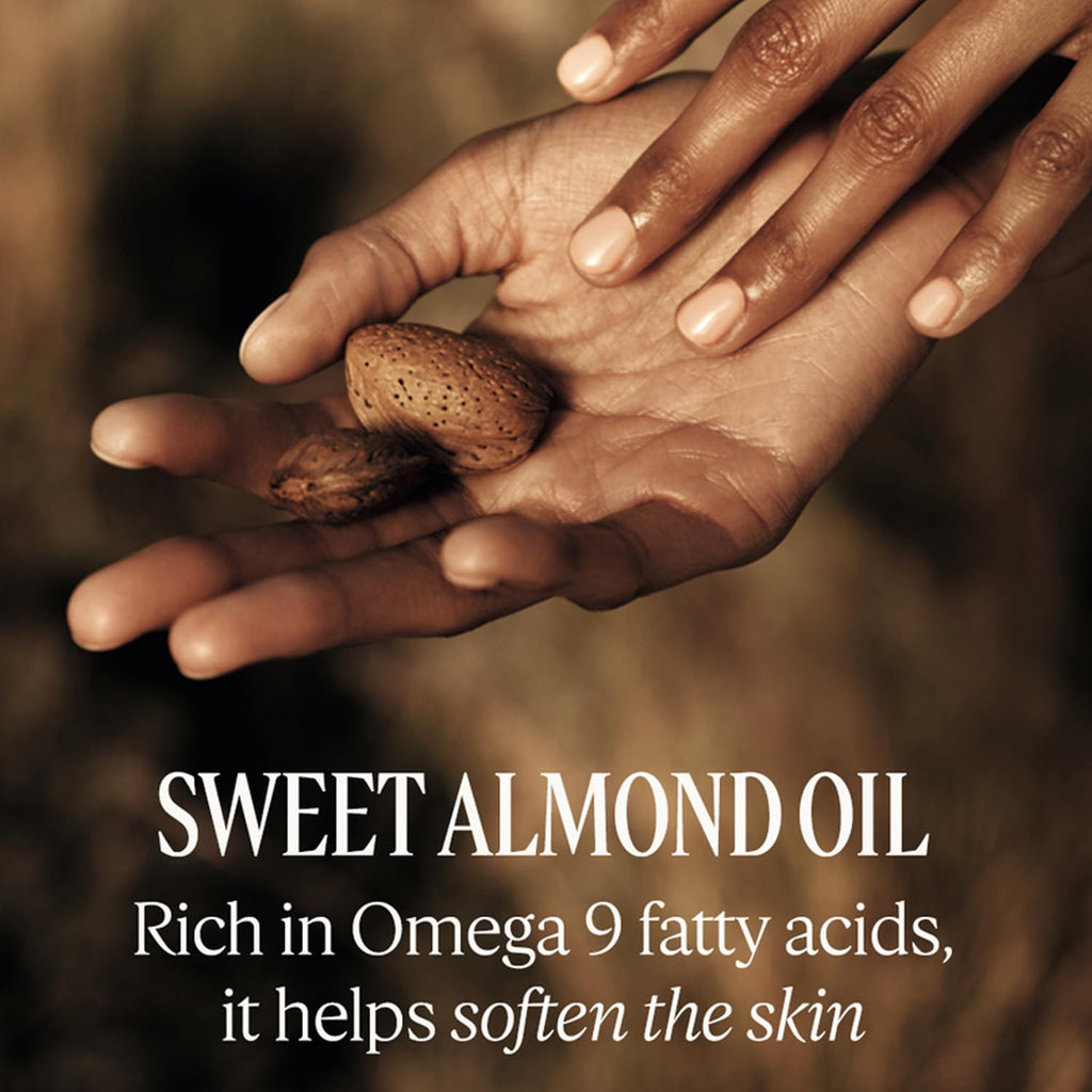 L'OCCITANE Almond Shower Oil 250ml | Moisturising & Nourishing | Vegan & 99% Readily Biodegradable | Luxury & Clean Beauty Body Wash for All Skin Types