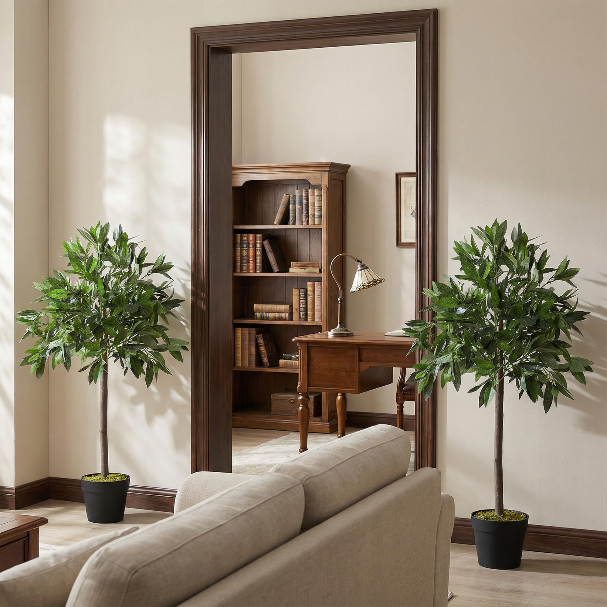 Outsunny Artificial Bay Laurel Topiary Trees with Twisted Trunk, 3FT Green, Set of 2, Indoor Outdoor Plant with Pot - Damaged Box