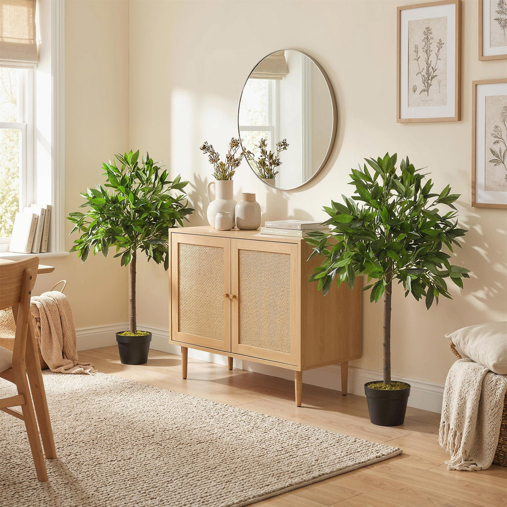 Outsunny Artificial Bay Laurel Topiary Trees with Twisted Trunk, 3FT Green, Set of 2, Indoor Outdoor Plant with Pot - Damaged Box