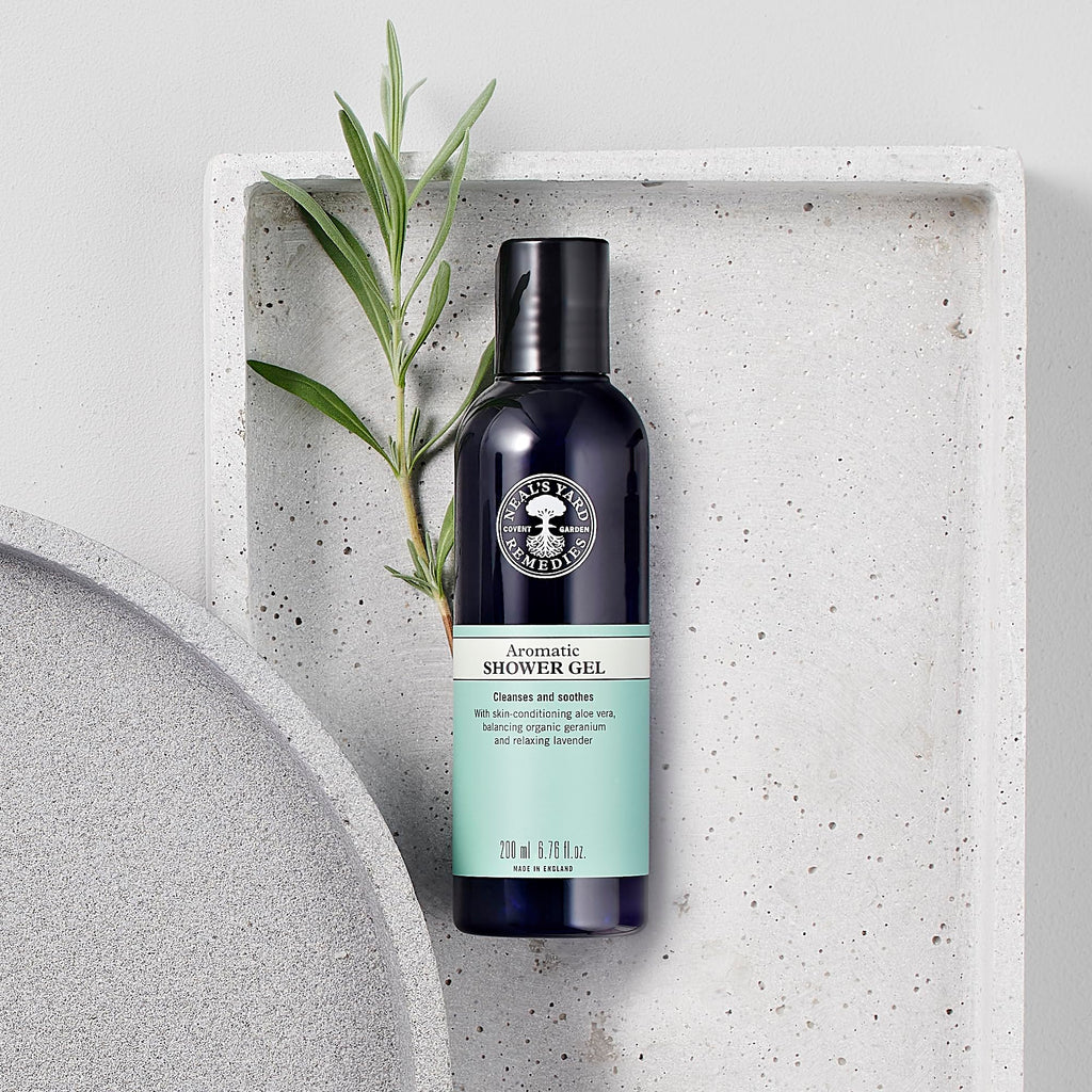 Neal's Yard Remedies Aromatic Shower Gel, Body Wash With Relaxing Lavender & Geranium, Vegan & Cruelty-Free, 200ml