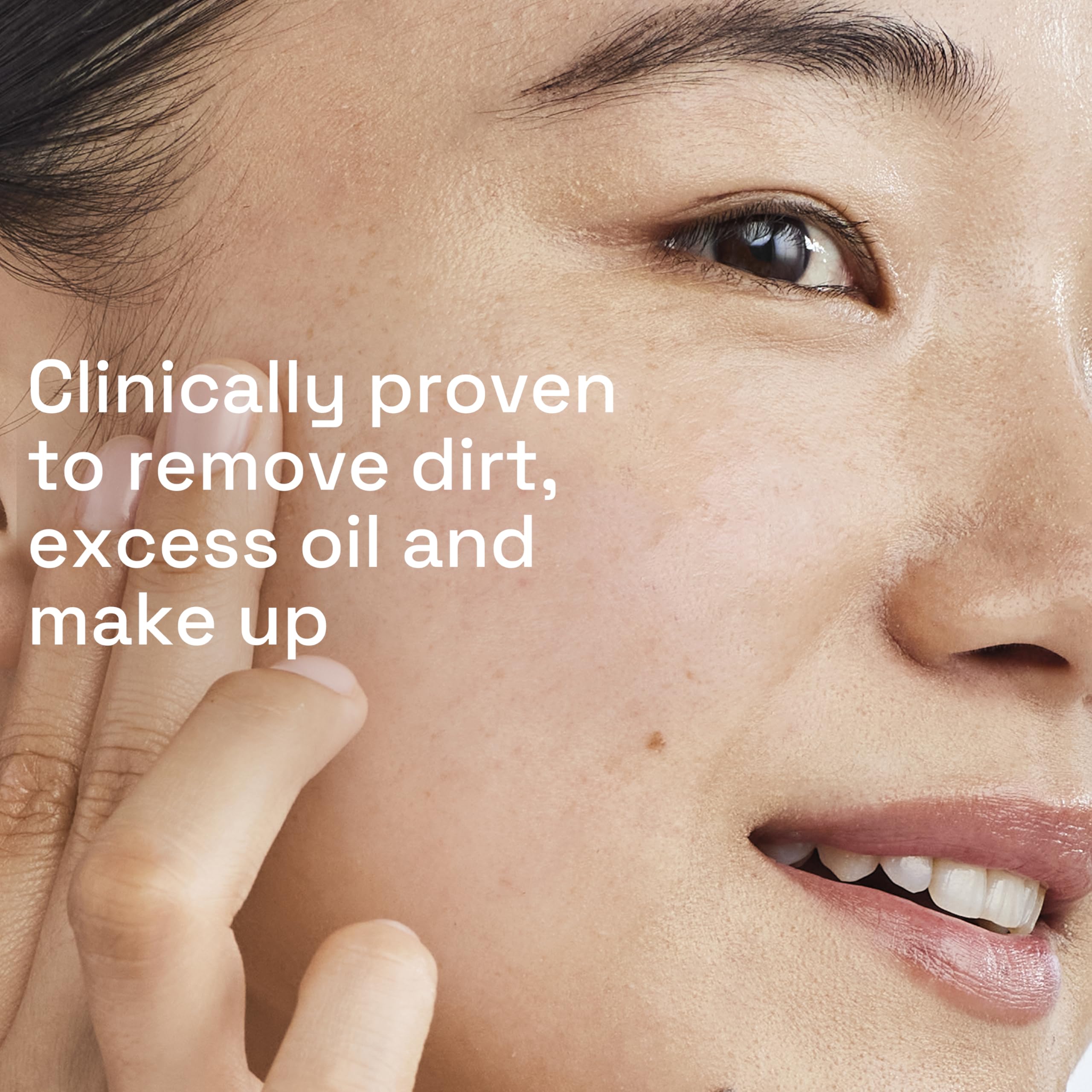 Cetaphil Oily Skin Cleanser, 236ml, Face Wash, For Combination to Oily Sensitive Skin, With Niacinamide - Damaged Box