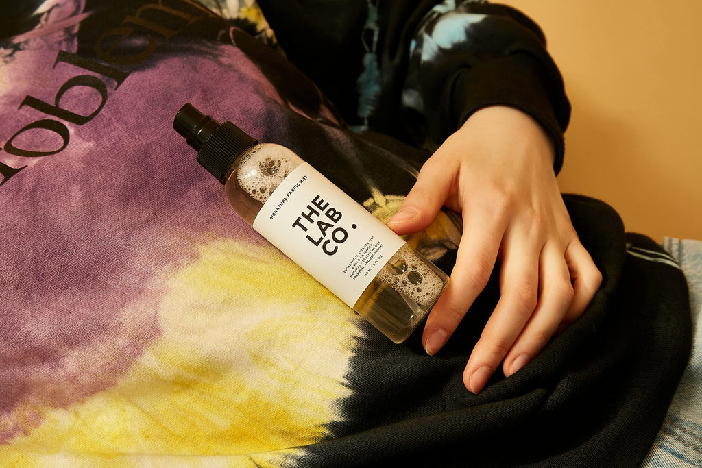 The Lab Co. Signature Laundry Mist Spray 150ml. With Lavender, Eucalyptus And Orange Rind. Freshener, Deodoriser and Reviver For Clothes and Fabrics. - Damaged Box