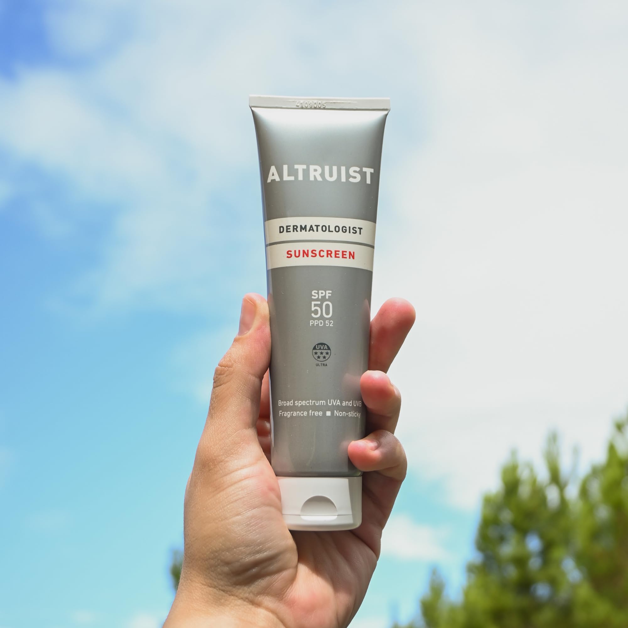 Altruist Dermatologist Sunscreen SPF 50 - 5-Star UVA - Sensitive Skin - Dr Andrew Birnie - 2 x 100ml Twin Pack - Damaged Box