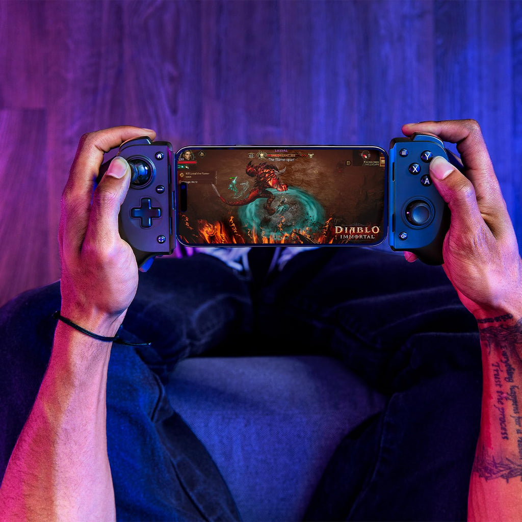 Razer Kishi V3 Mobile Gaming Controller for iPhone & Android - USB-C, Anti-Drift Sticks, Black - Like New