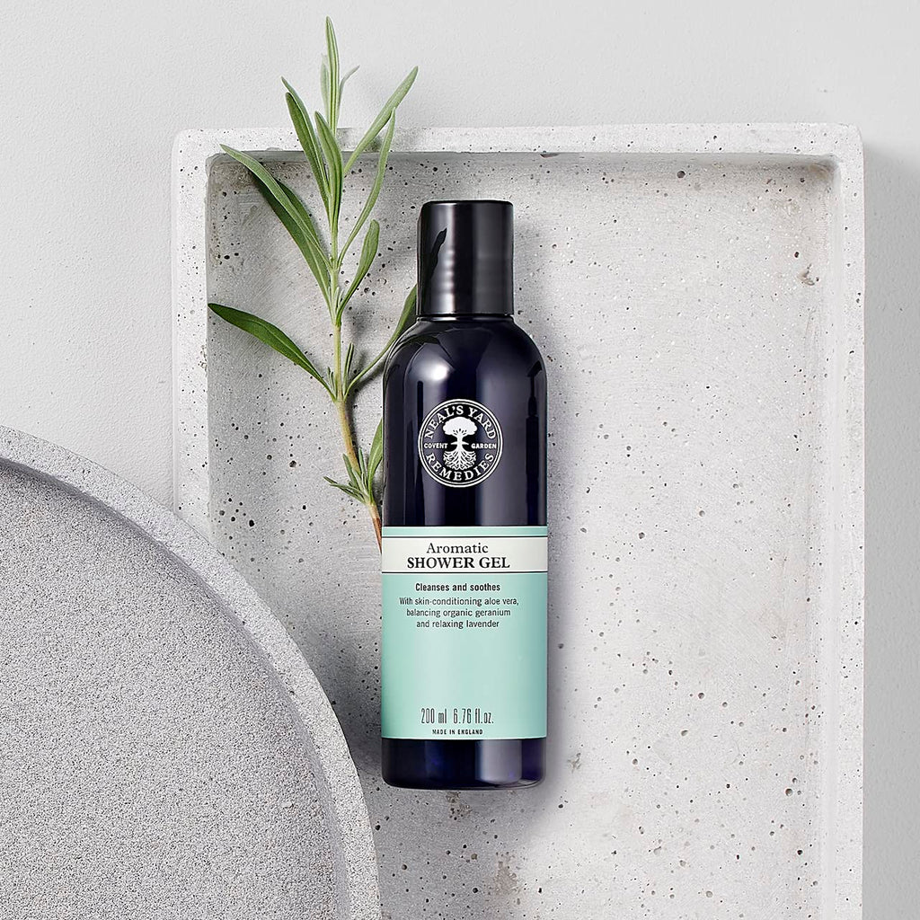 Neal's Yard Remedies Beauty Sleep Foaming Bath - Create the Perfect Relaxing Bedtime Routine - 300ml (worth lb24) - New