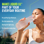 Liquid I.V. Hydration Multiplier Electrolyte Mix, Strawberry, 16 Sticks - Damaged Box - BBE 09/2027
