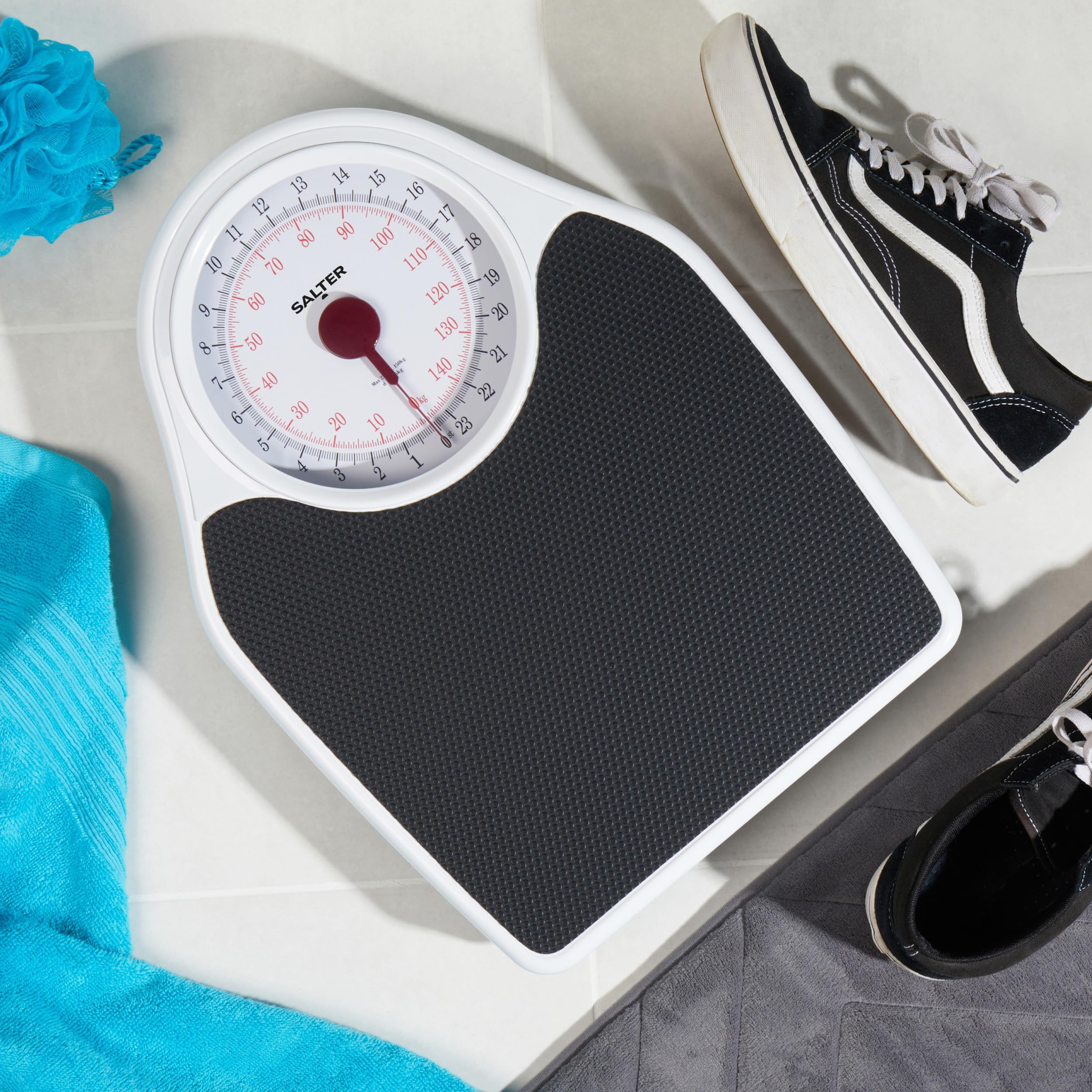 Salter Doctor's Style Mechanical Bathroom Scale - White, Easy Read Dial, 150kg/23st 7lb, Large Platform, No Batteries - Very Good