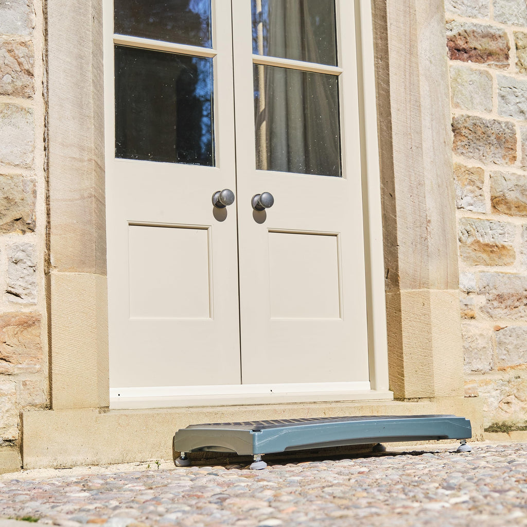NRS Healthcare Mobility Care Outdoor Plastic Half Step 11cm (4.5") - Aid for Elderly & Disabled - Damaged Box