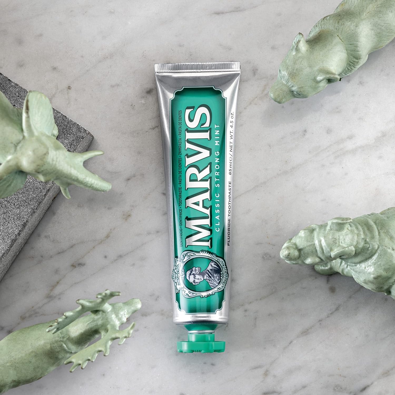 Marvis Classic Strong Mint Toothpaste 85ml - Flavoured Oral Care Fresh Breath Gel - Damaged Box