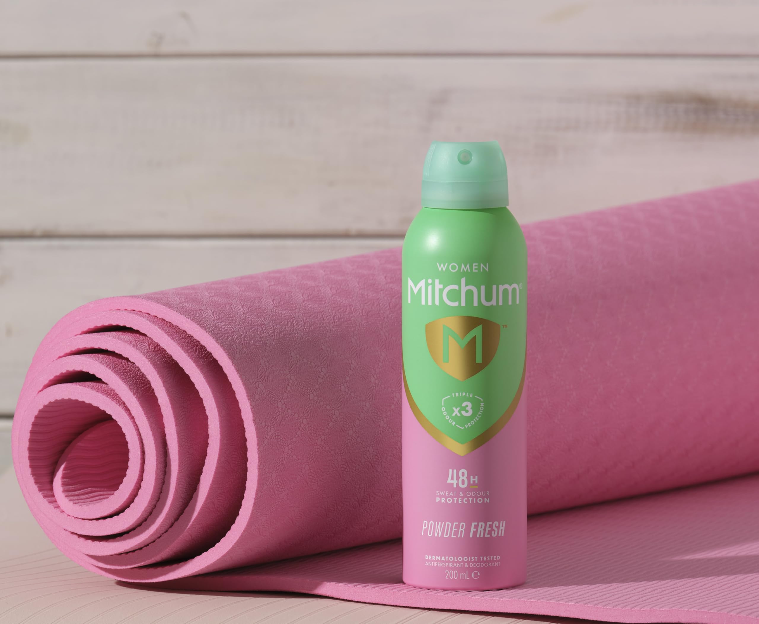 Mitchum Women Triple Odor Defense 48HR Protection Deodorant Spray & Antiperspirant (200ml), Powder Fresh - New
