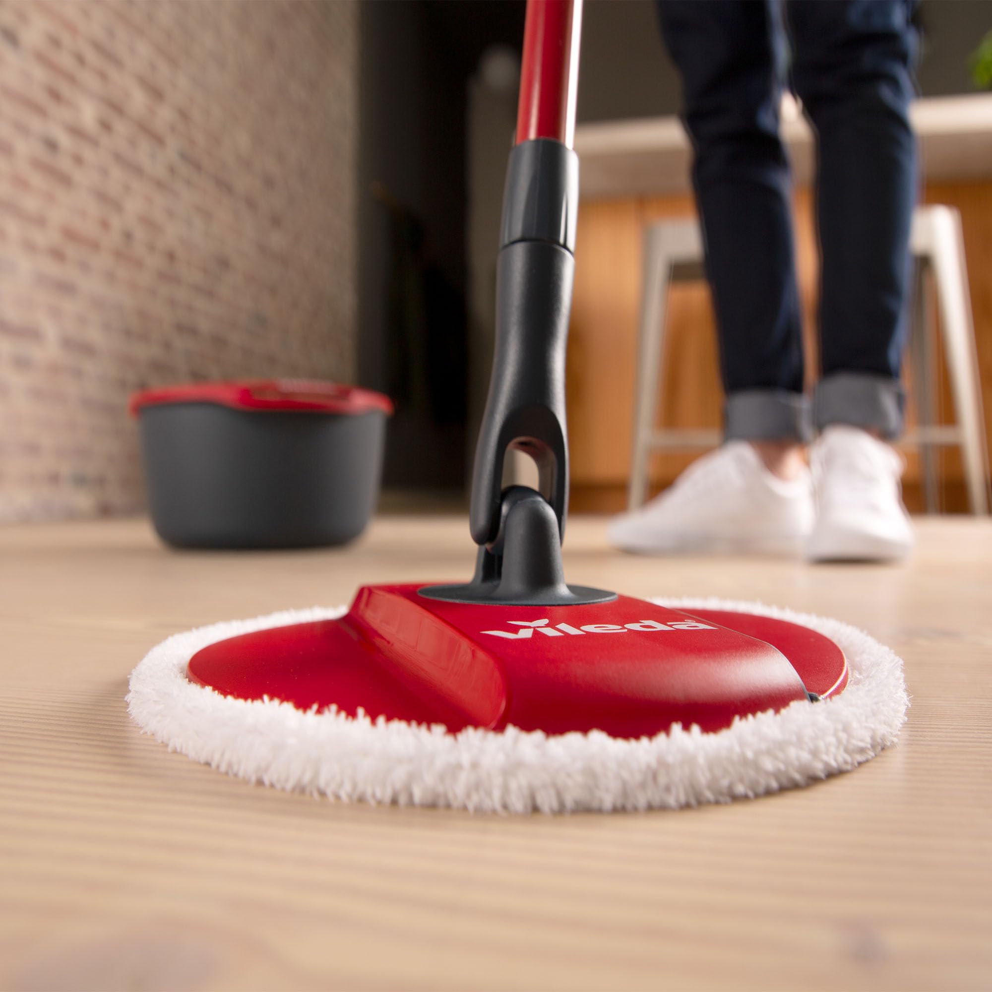 Vileda Spin & Clean Mop & Bucket Set - 360° Spinning Mop Head - Household Cleaning System - Damaged Box