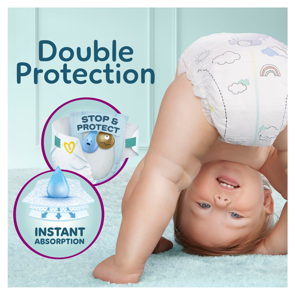 Pampers Premium Protection Nappies Size 5 - 152 Nappies - 11-16kg Monthly Pack with Harmonie Aqua Wipes 10 Count - Damaged Box