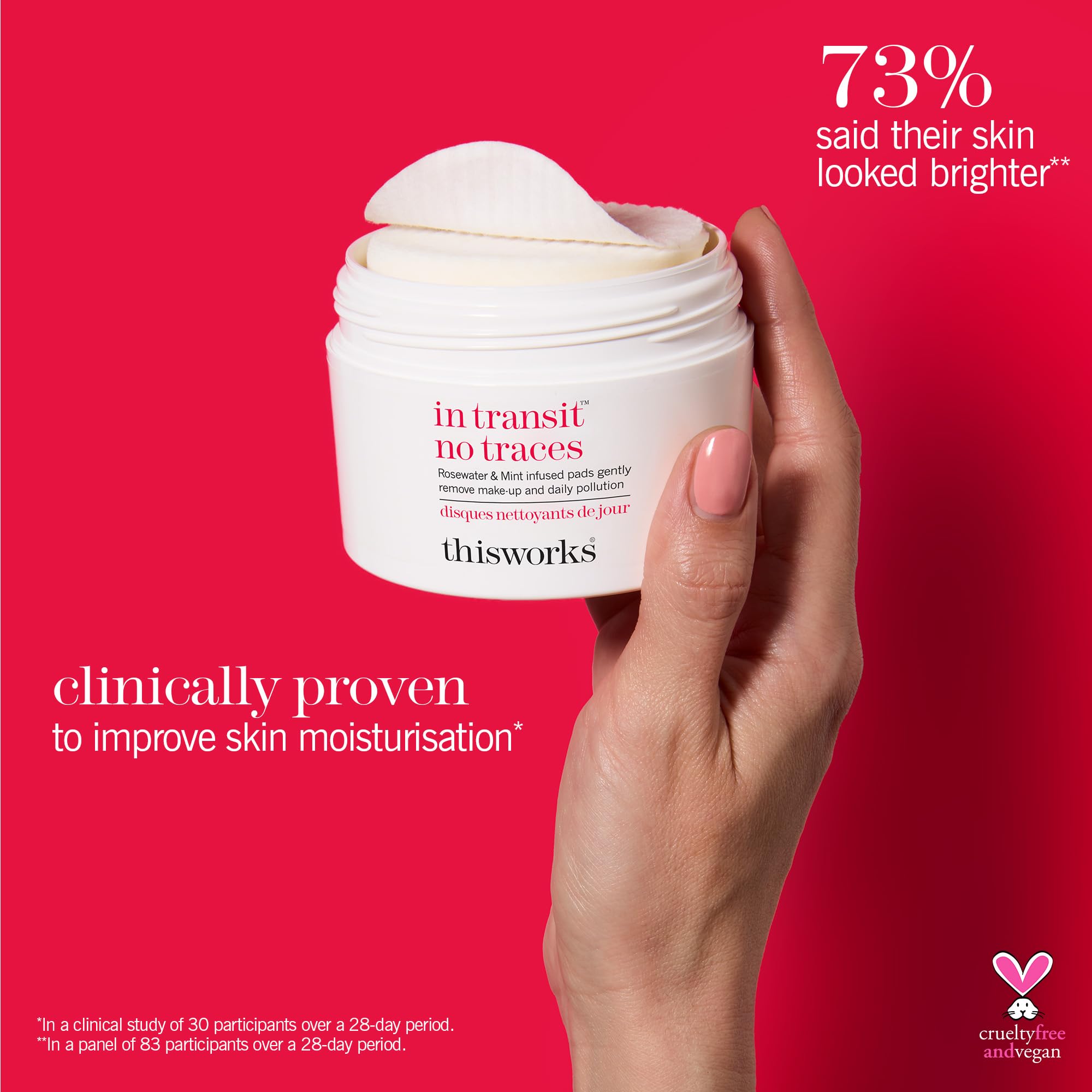 This Works - In Transit No Traces Cleansing Pads, Rosewater & Mint Infused Facial Wipes, Gentle Make-Up Remover (80 pads) - Damaged Box
