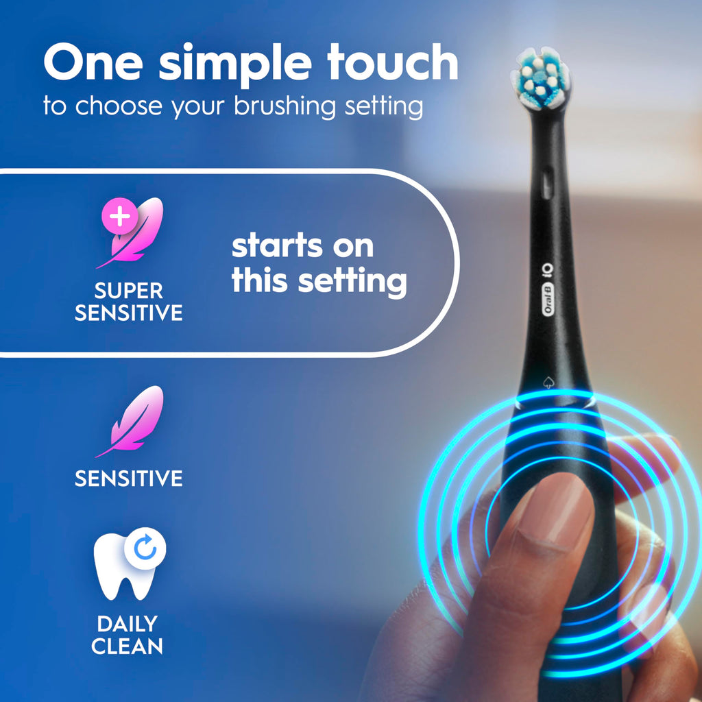 Oral-B iO2 Electric Toothbrush - Night Black - Rechargeable Power Toothbrush with Travel Case - Damaged Box
