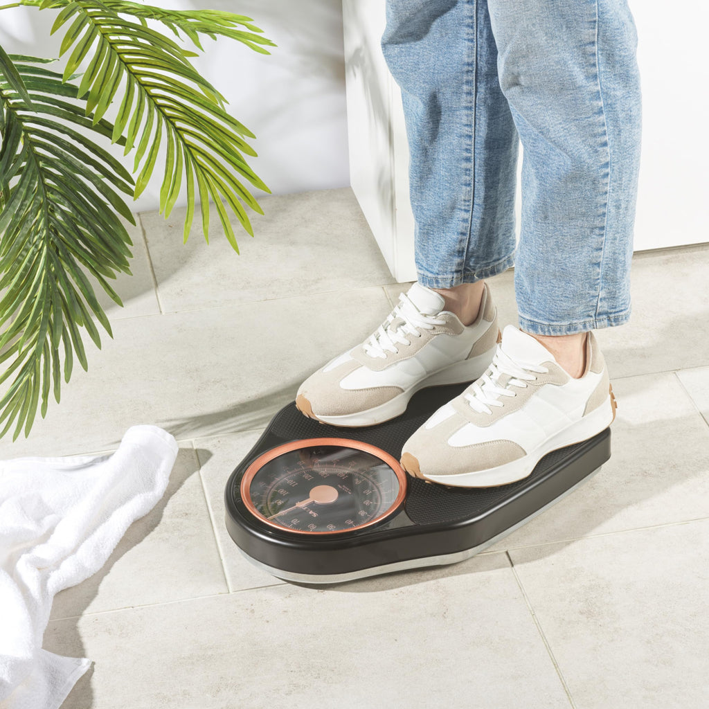 Salter Doctor Style Mechanical Bathroom Scale - Easy Read Dial - 150kg Capacity - Bathroom Weighing Scales - Damaged Box