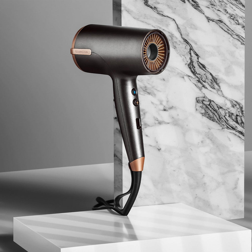 Remington ONE Dry & Style Hair Dryer D6077 - 2000W, Dual Ionic, 4 Attachments, Precision Styling, Compact, 8 Heat Speed Settings - Very Good