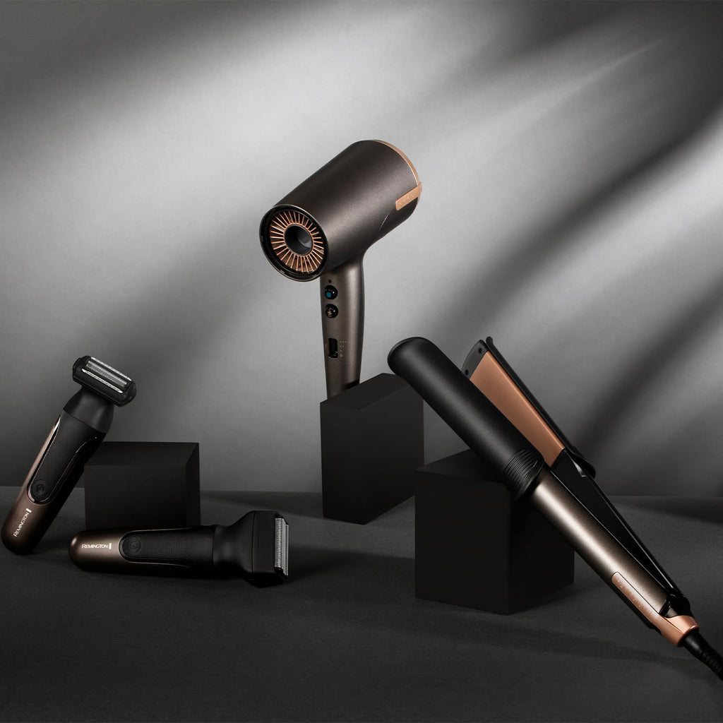 Remington ONE Dry & Style Hair Dryer D6077 - 2000W, Dual Ionic, 4 Attachments, Precision Styling, Compact, 8 Heat Speed Settings - Very Good