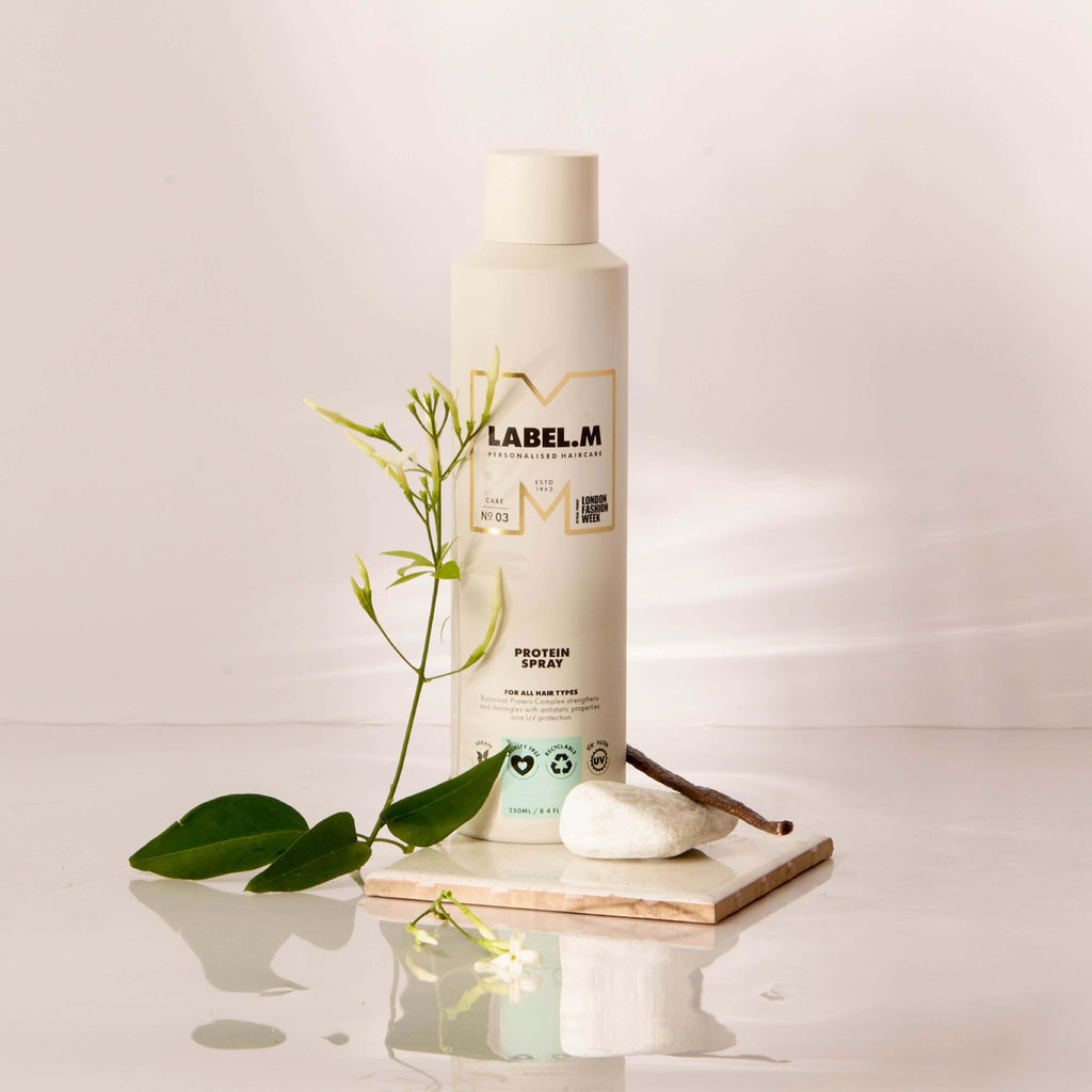 LABEL.M Protein Spray 250ml - Hair Strengthening Treatment - Leave-In Conditioner - Professional Hair Care - Damaged Box