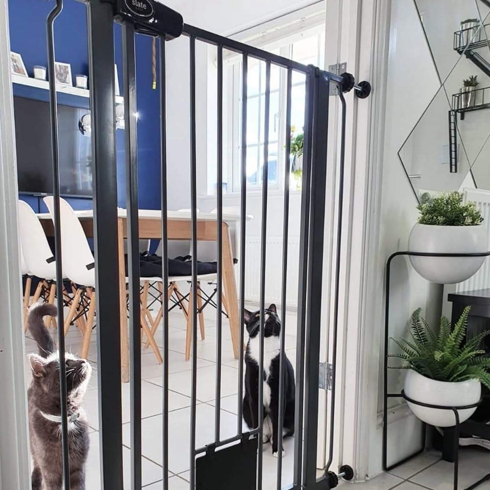 Bettacare Pet Gate with Lockable Cat Flap - Extra Tall Dog Safety Barrier - 75-84cm Wide - 104cm Height - Black - Damaged Box