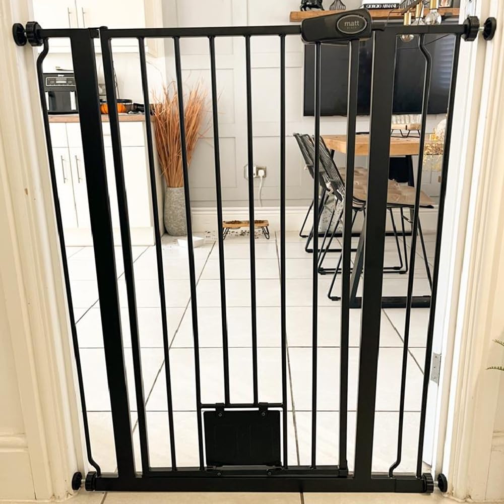 Bettacare Pet Gate with Lockable Cat Flap - Extra Tall Dog Safety Barrier - 75-84cm Wide - 104cm Height - Black - Damaged Box