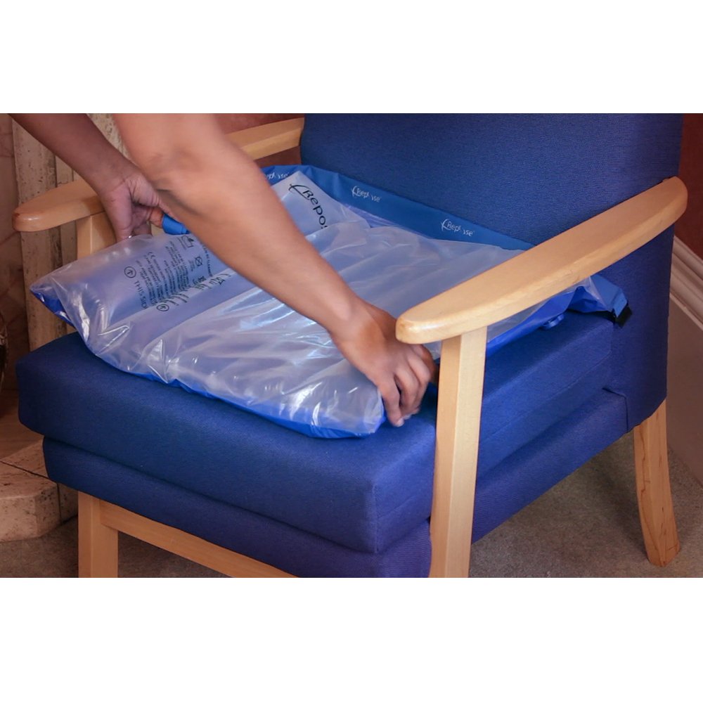 Repose Inflatable Single Mattress Overlay Cushion and Manual Pump - Pressure Relief Bed Sore Prevention - New