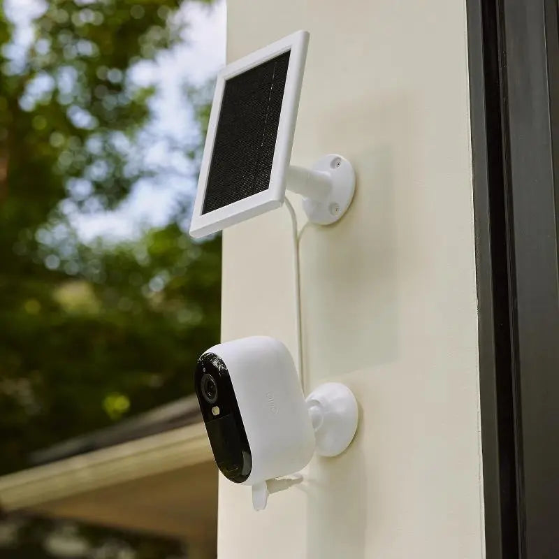 Arlo Essential Solar Panel Charger for Continuous Camera Power and Easy Installation - New Arlo
